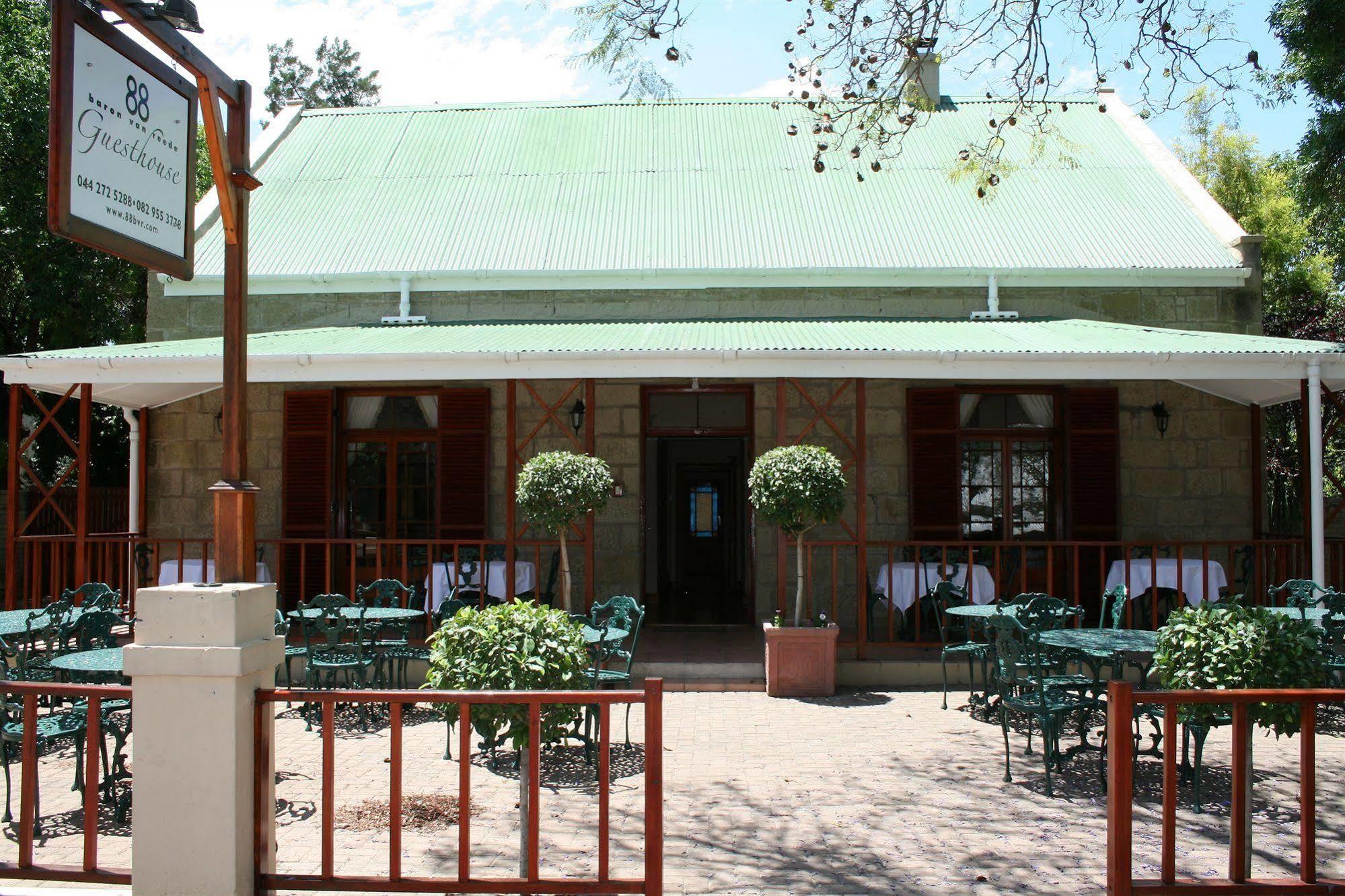 88 Baron Van Reede Guesthouse Oudtshoorn Eksteriør billede